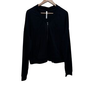 Fabletics Black Cropped Full Zip Long Sleeve Pleated Back Size XL